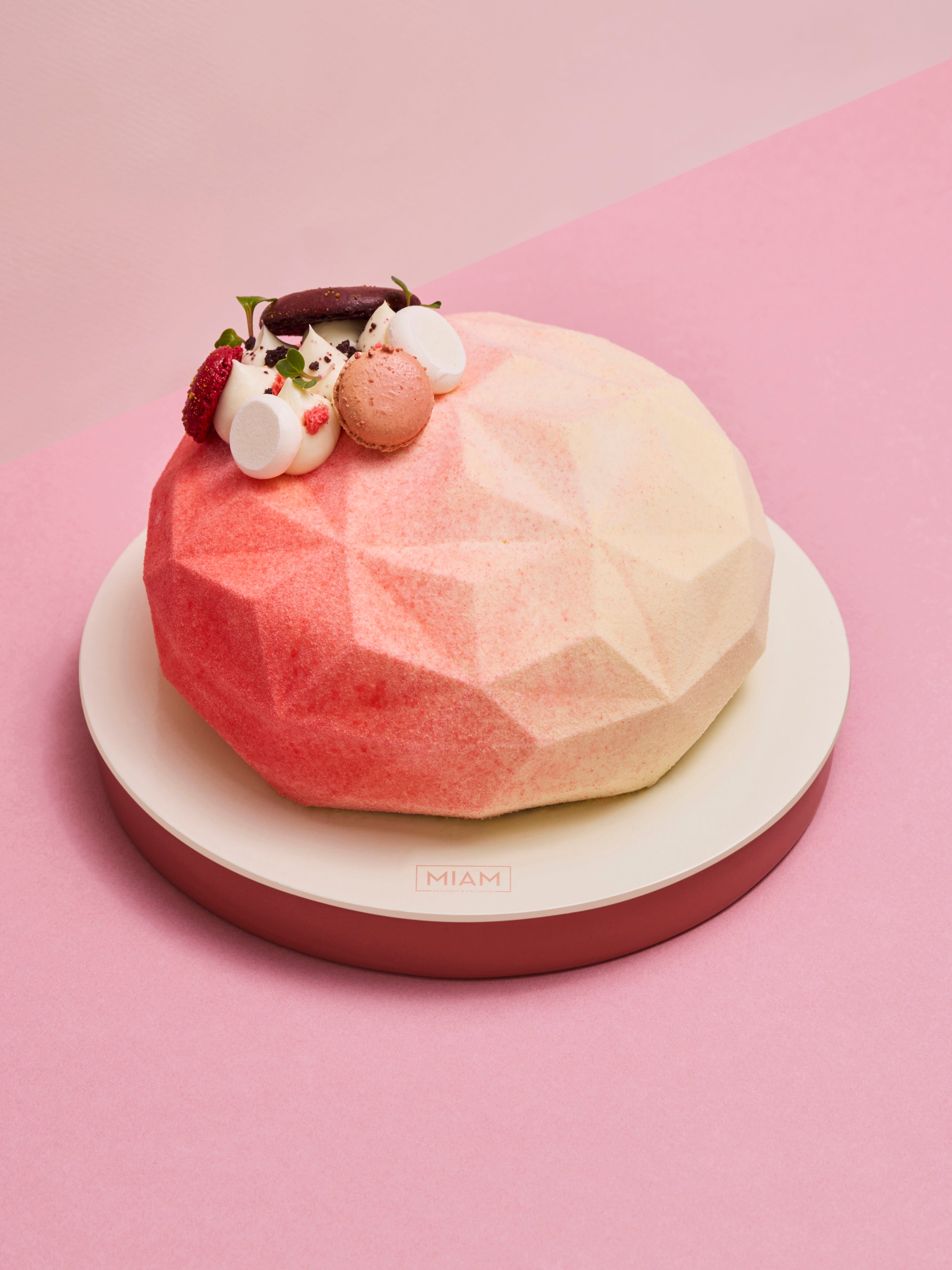 Vanilla Almond and Raspberry Entremet - 1 kg – Miam Patisserie